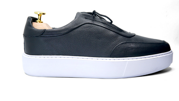 BASKET EN CUIR GRAINE